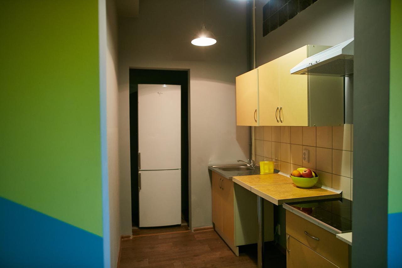 Hello Yellow Hostel Днепр Экстерьер фото